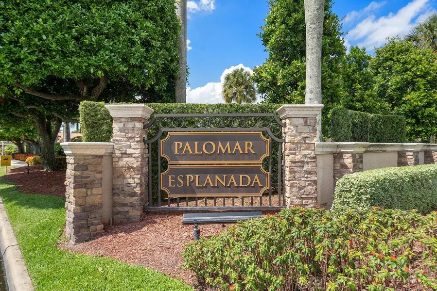 22651 W Esplanada CIR, Boca Raton, FL 33433