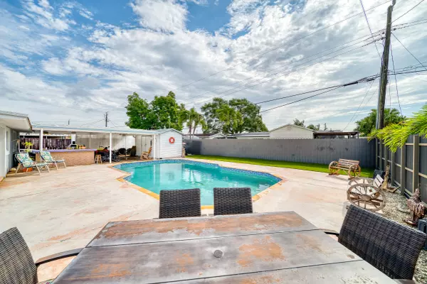 Hialeah, FL 33014,7877 W 14th CT