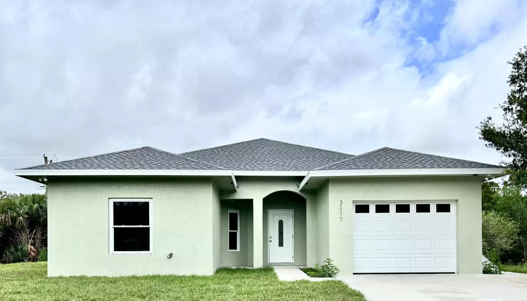 3817 NW 37th AVE, Okeechobee, FL 34972