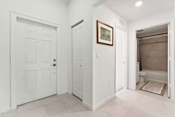 Fort Pierce, FL 34947,747 Worlington LN