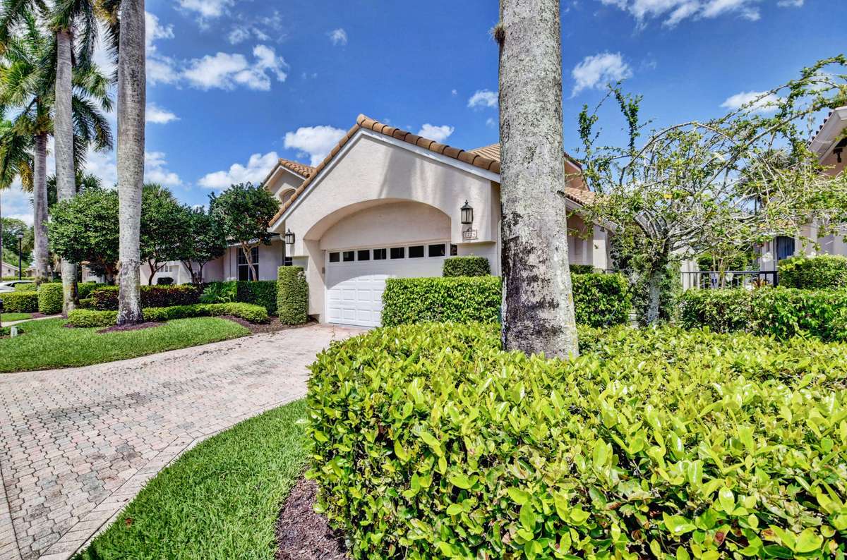 Boca Raton, FL 33496,2224 NW 62nd DR