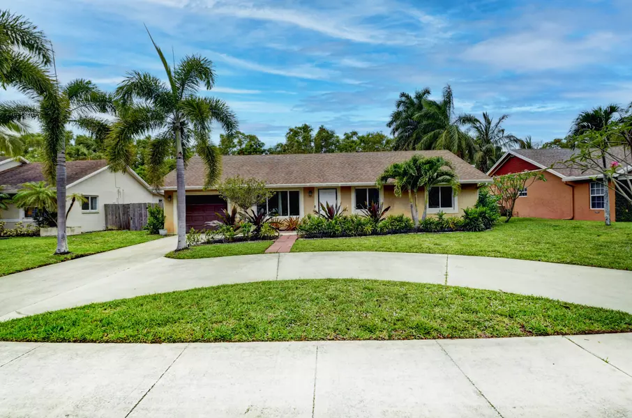 2786 Dunlin RD, Delray Beach, FL 33444