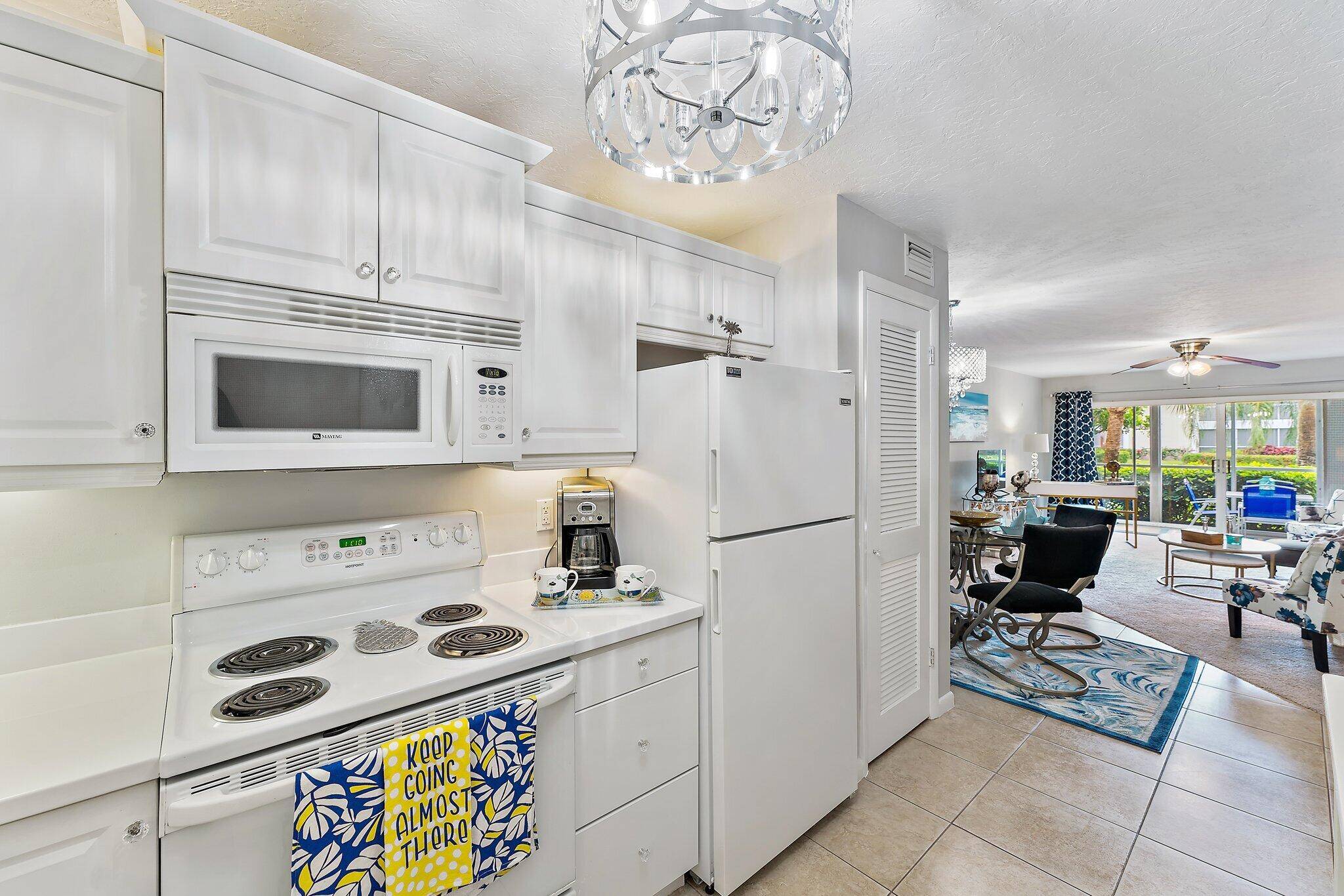 Tequesta, FL 33469,4 Garden ST 103