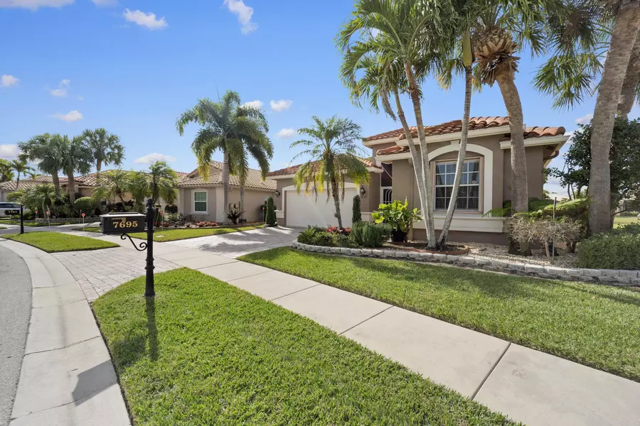 7695 Viniste DR, Boynton Beach, FL 33472