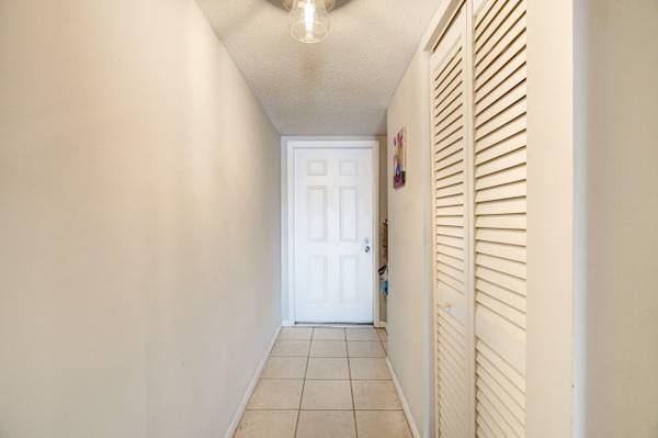 Delray Beach, FL 33484,5884 Morningstar CIR 204