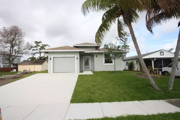 149 Walker AVE, Greenacres, FL 33463