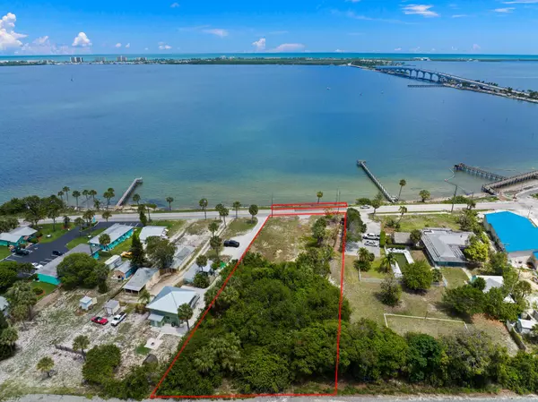 Jensen Beach, FL 34957,4080 NE Indian River DR