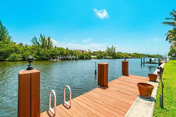 Manalapan, FL 33462,15 Spoonbill RD