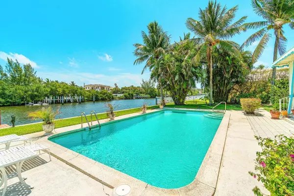 Manalapan, FL 33462,15 Spoonbill RD