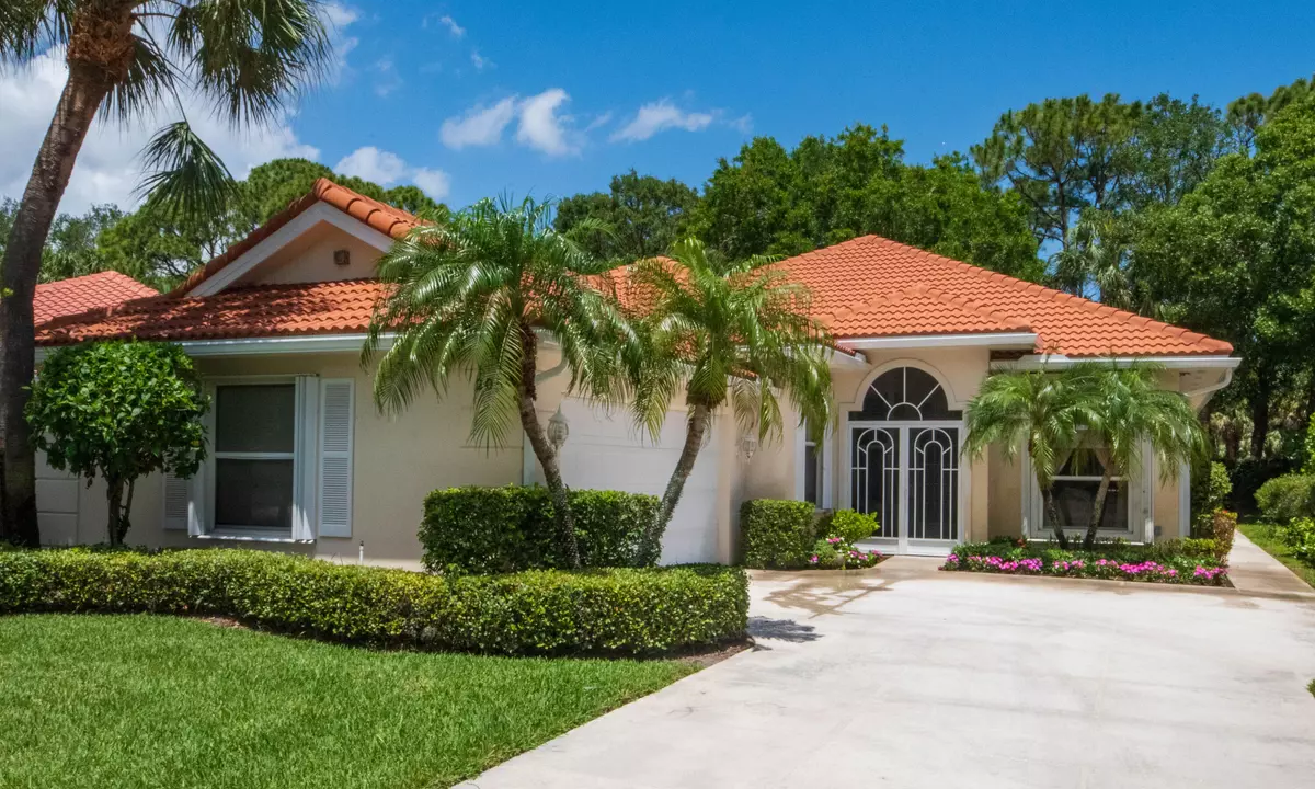 Palm Beach Gardens, FL 33410,205 E Tall Oaks CIR