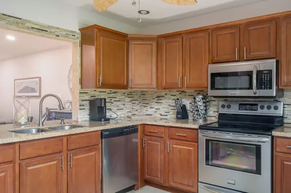 Boca Raton, FL 33433,8839 SW 19th CT A