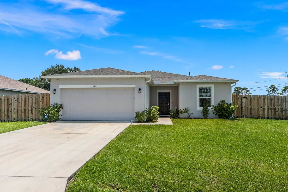 Port Saint Lucie, FL 34953,1998 SW Yellowtail AVE