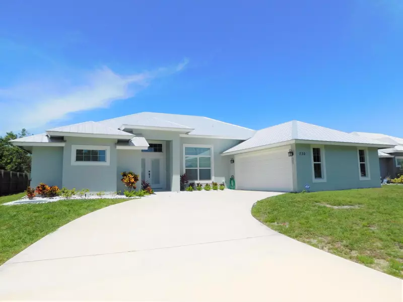 730 SW Carmelite ST, Port Saint Lucie, FL 34983