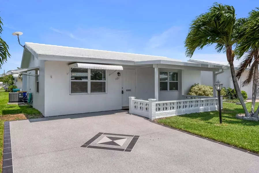 1101 Siesta AVE, Boynton Beach, FL 33426