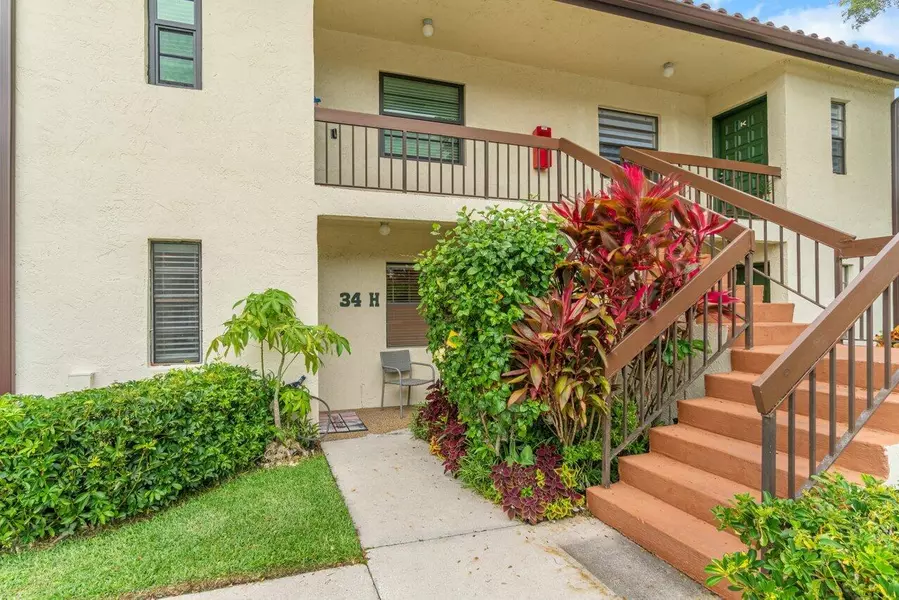 21728 Arriba Real 34-H, Boca Raton, FL 33433