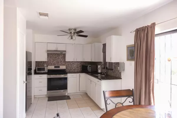 Riviera Beach, FL 33404,431 W 35th ST