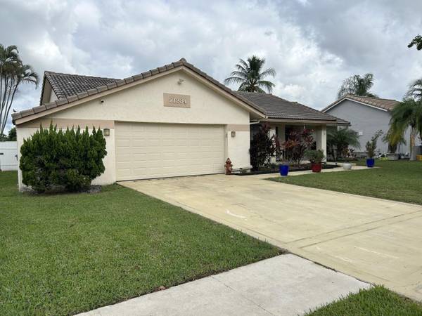 Boca Raton, FL 33428,21234 Hazelwood LN