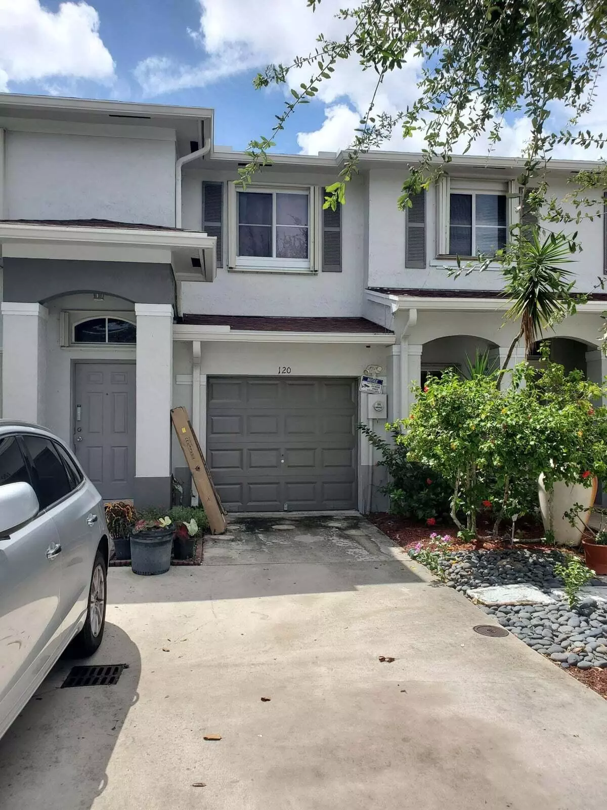 Palm Springs, FL 33461,120 S Palm Villas WAY