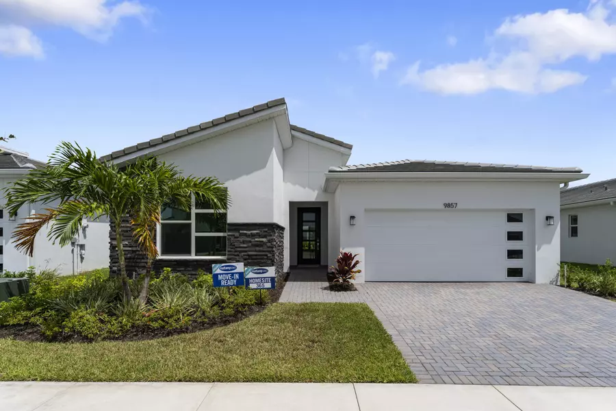 9857 SW Isabelline DR, Port Saint Lucie, FL 34987