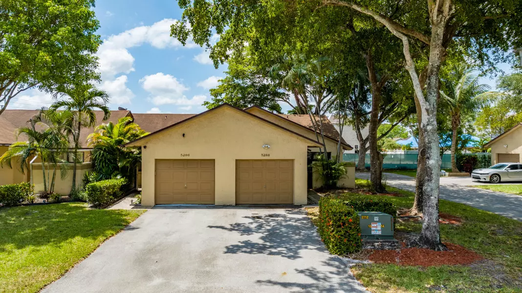 5288 Gate Lake RD 5288, Tamarac, FL 33319