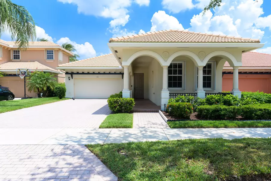 153 Via Rosina, Jupiter, FL 33458