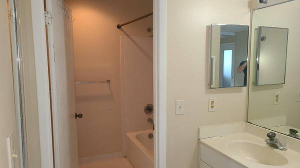 Coral Springs, FL 33071,903 Coral Club DR 903