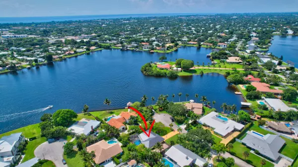 Boynton Beach, FL 33435,917 SW 38th CT