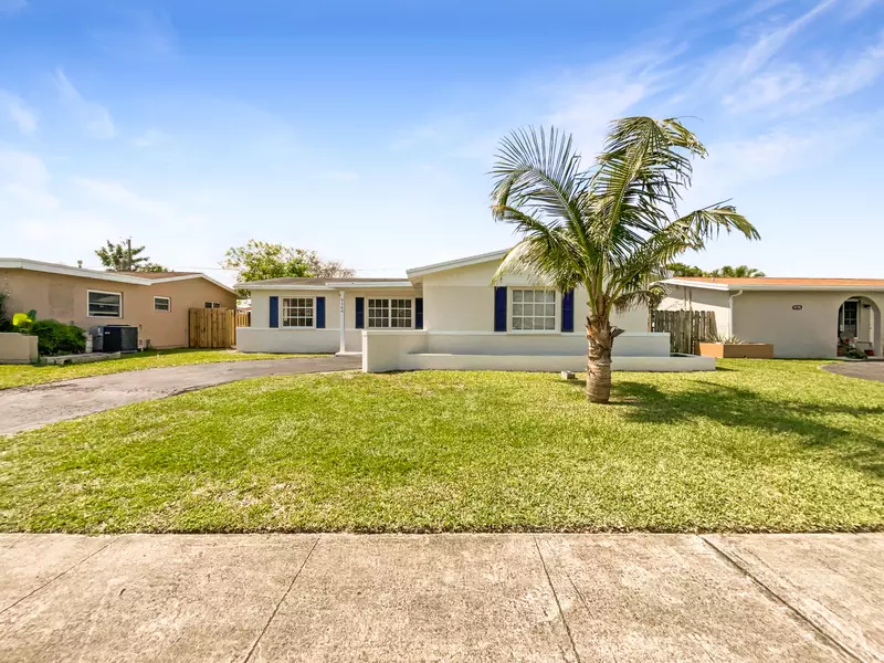 9166 NW 26th PL, Sunrise, FL 33322