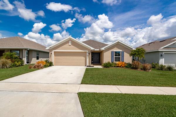 Fort Pierce, FL 34951,5349 San Benedetto PL