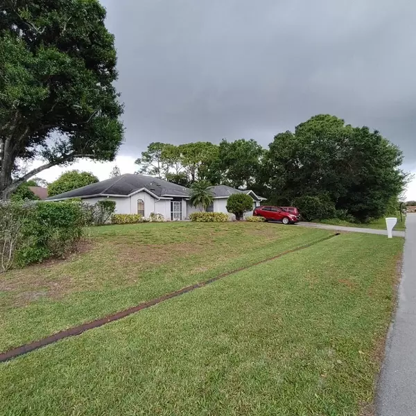 Port Saint Lucie, FL 34953,1792 SW Cochran ST