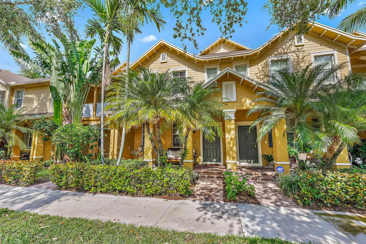 Jupiter, FL 33458,215 E Bay Cedar CIR