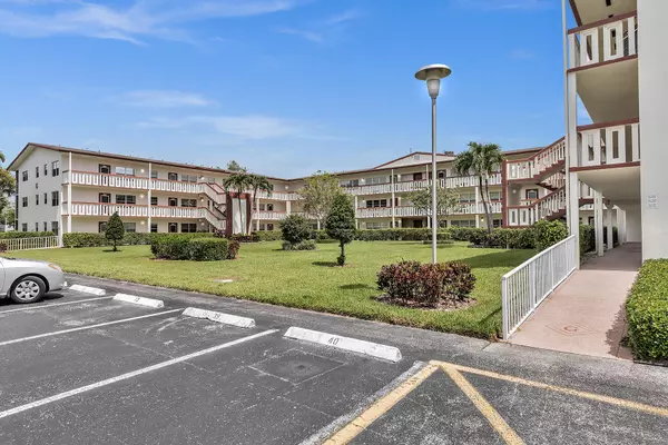 Boca Raton, FL 33434,290 Brighton G