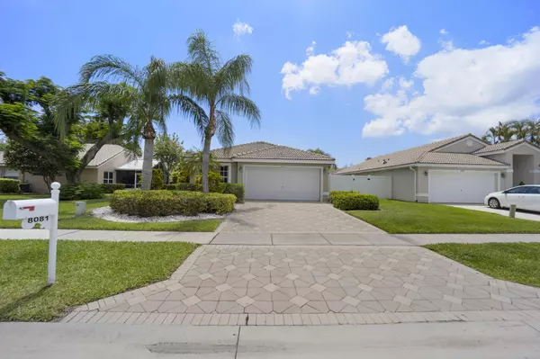 8081 Palm Gate DR, Boynton Beach, FL 33436