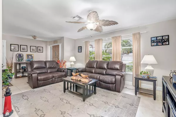 Jupiter, FL 33458,502 Oak TER