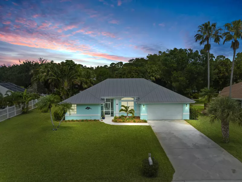 389 SE Southwood TRL, Stuart, FL 34997