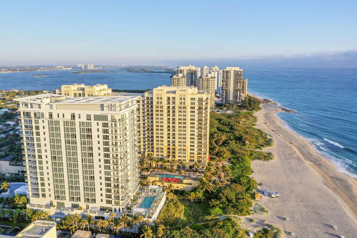 Singer Island, FL 33404,3730 N Ocean DR 16-A