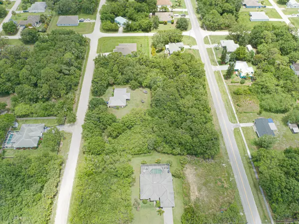 Vero Beach, FL 32967,8725 92nd CT