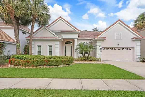 Palm Beach Gardens, FL 33410,159 Oakwood LN