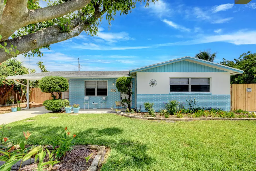 1417 W Hardee ST, Lantana, FL 33462