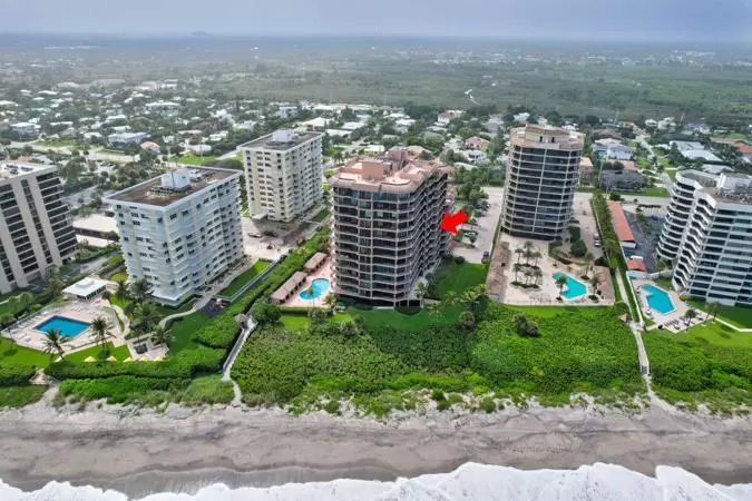 Juno Beach, FL 33408,530 Ocean DR 602