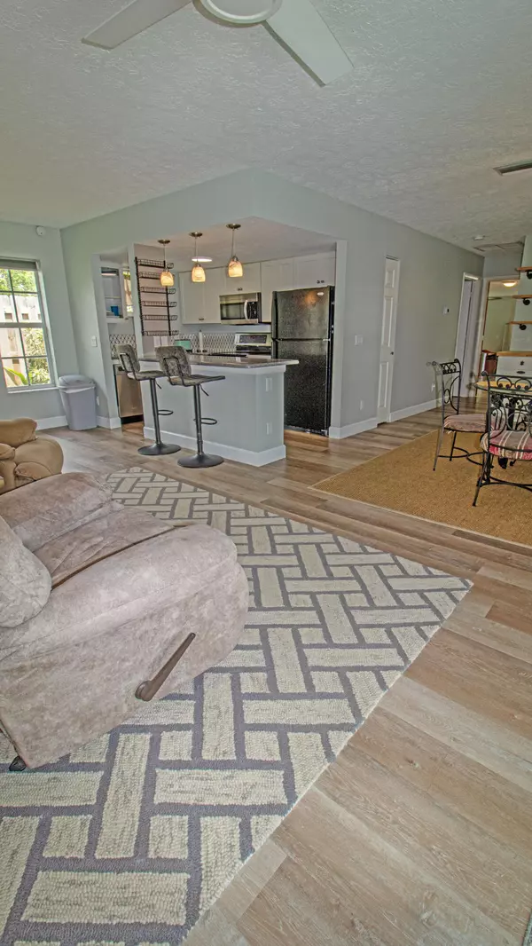 9426 SE Venus ST Hobe Sound, FL 33455