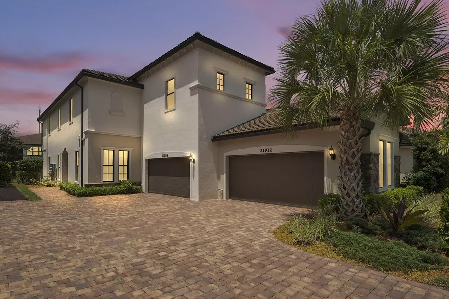 21912 Canadensis CIR 201, Boca Raton, FL 33428