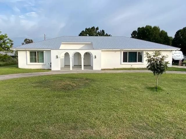 312 De Soto AVE, Clewiston, FL 33440