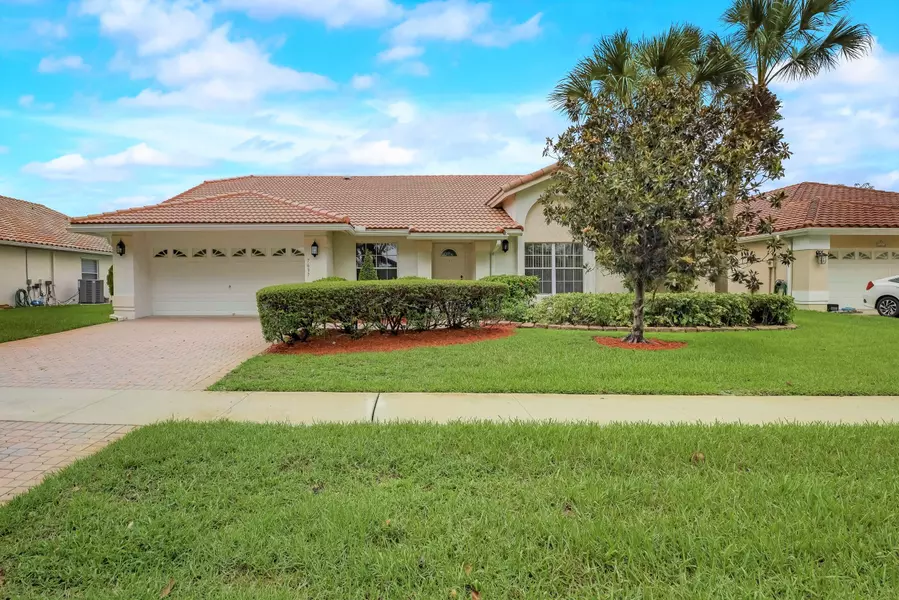 7637 Briar Cliff CIR, Lake Worth, FL 33467