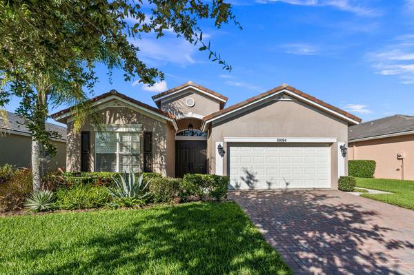 10084 SW Stonegate DR, Port Saint Lucie, FL 34987