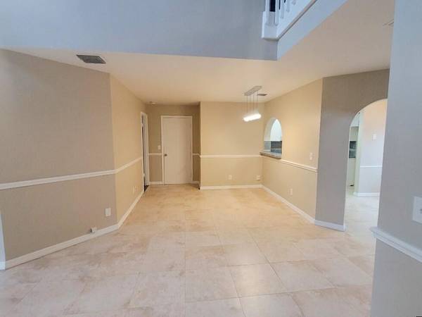 Coral Springs, FL 33071,11417 Lakeview DR 3-D