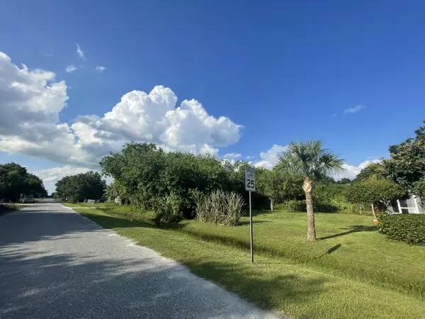 2874 NW 37th AVE, Okeechobee, FL 34972