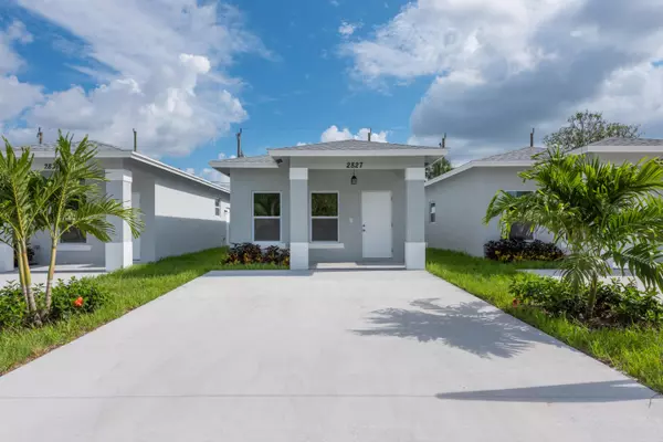 2827 Saranac AVE, West Palm Beach, FL 33409