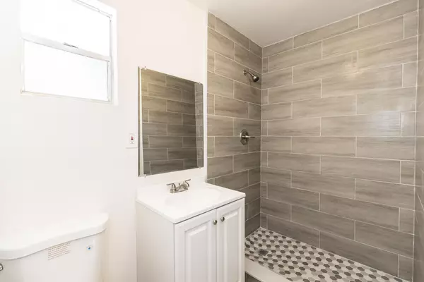 West Palm Beach, FL 33406,871 E Dolphin Ridge RD