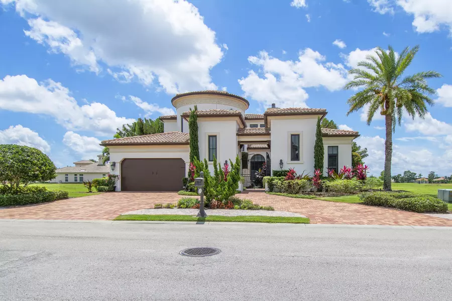 203 SE Bella Strano, Port Saint Lucie, FL 34984